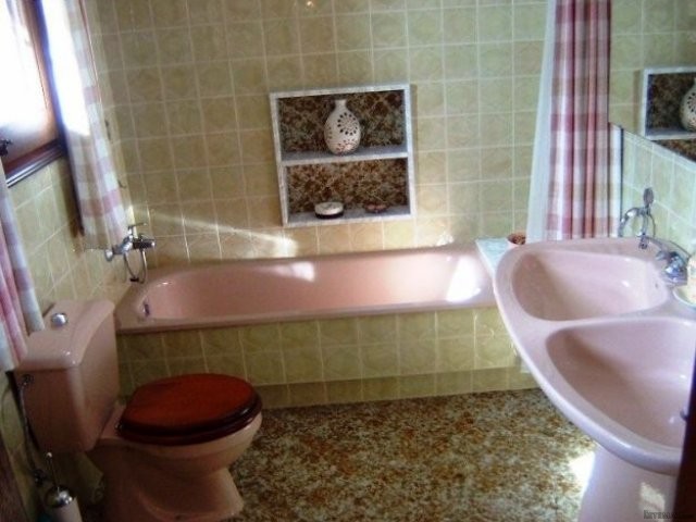 4 Bedrooms - Villa - Girona - For Sale - 2