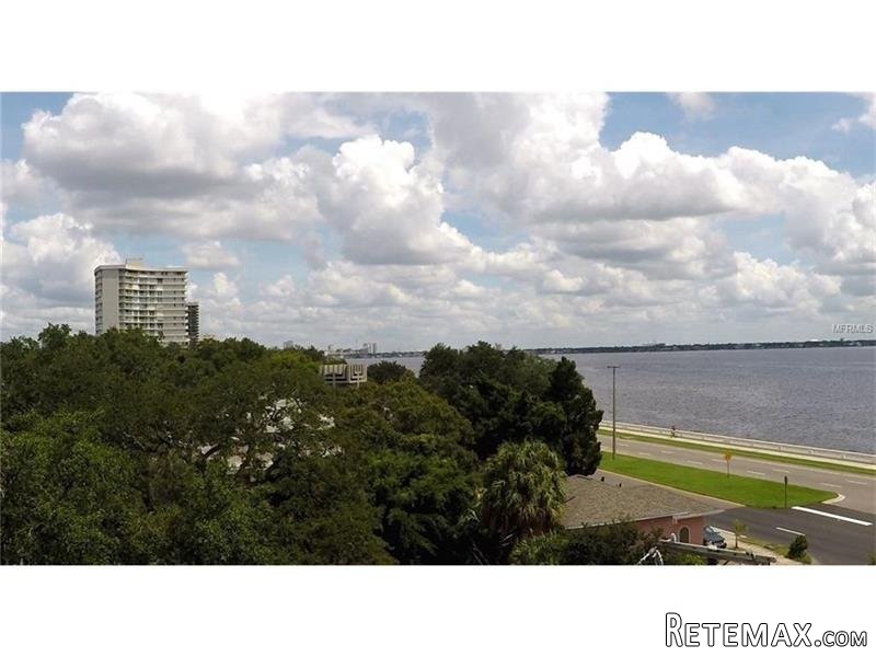 3 bedroom Property For Sale: 2801.. - 2