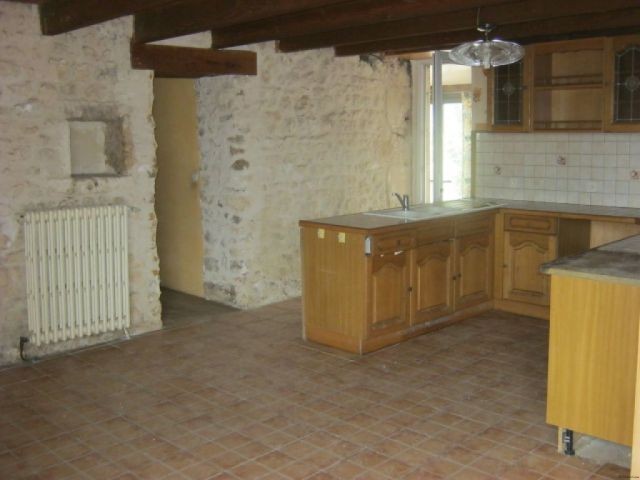 3 bedroom stone house near Villebois - 2