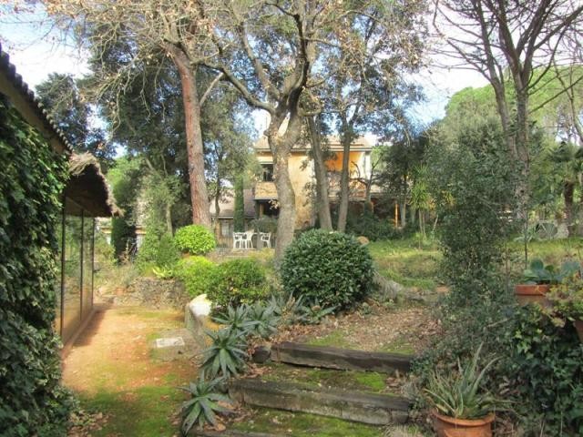 7 bedroom Detached House For Sale:..