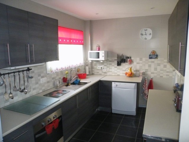 Apartment - A stunning 2 bedroom both.. - 2