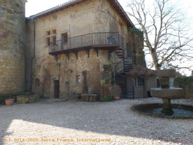 Aile Et Dependance D'un Chateau (Xiie..