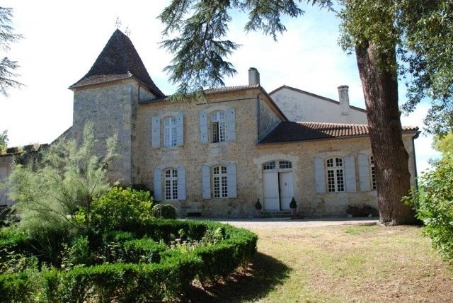 Enchanting 17th/18th Century Gascon..