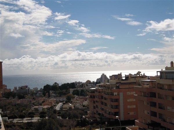 Apartment - Fabulous 3 bedroom.. - 2