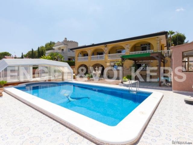 Luxury villa in los Balcones - 2