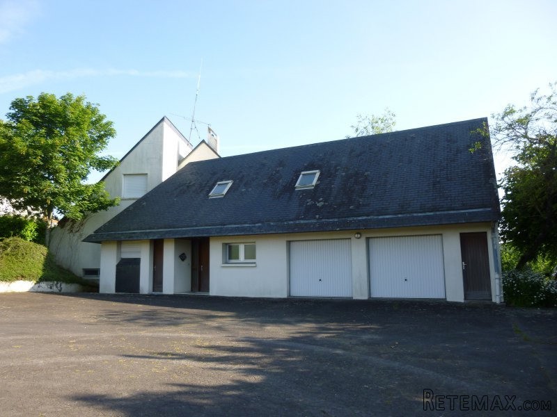 Traditional House on 1.25 Hectares - 2