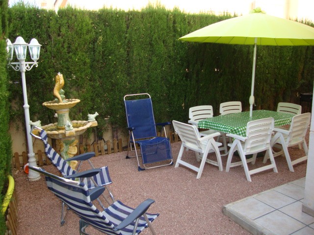 Modern Corner Plot Garden Flat - 2