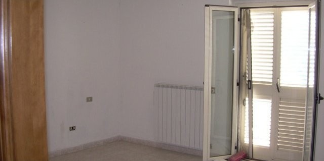 Apartment for sale Italy -..