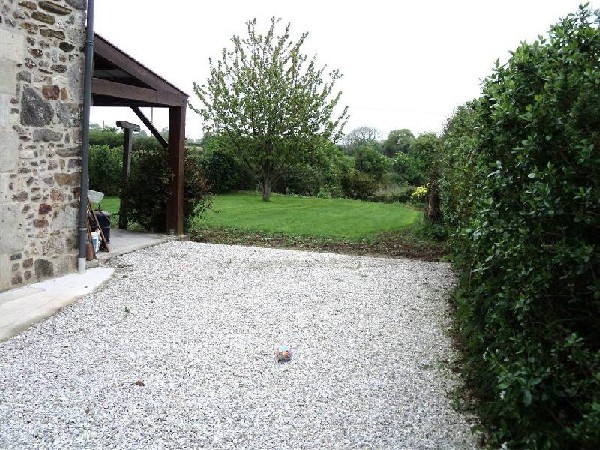 Low Maintenance Property and Garden - 2