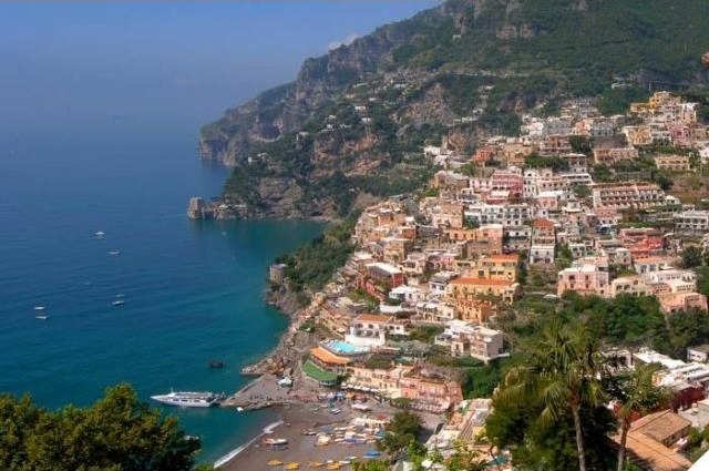 6 bedroom House For Sale: Positano..