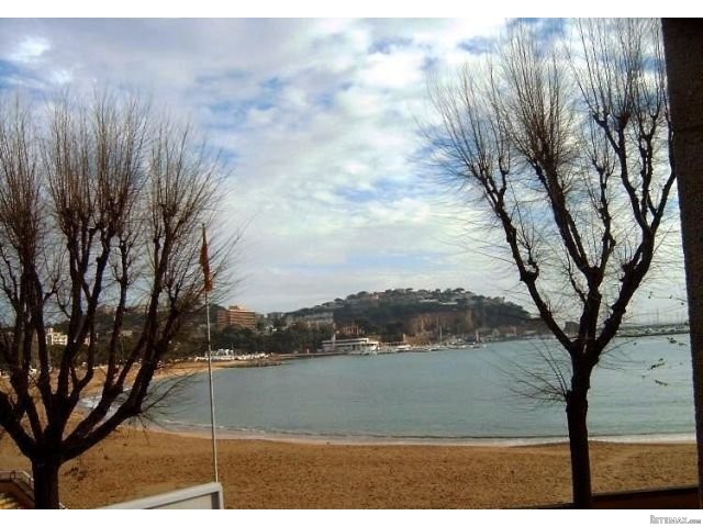 3 Bedrooms - Apartment - Girona - For..