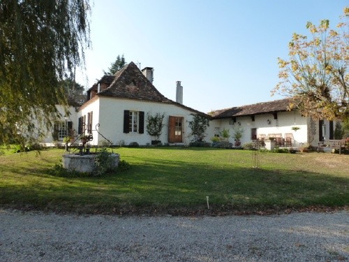 *A superbly renovated farmhouse &.. - 2