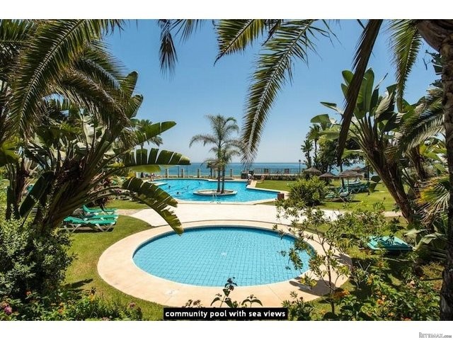 Apartment for sale in The Golden Mile..