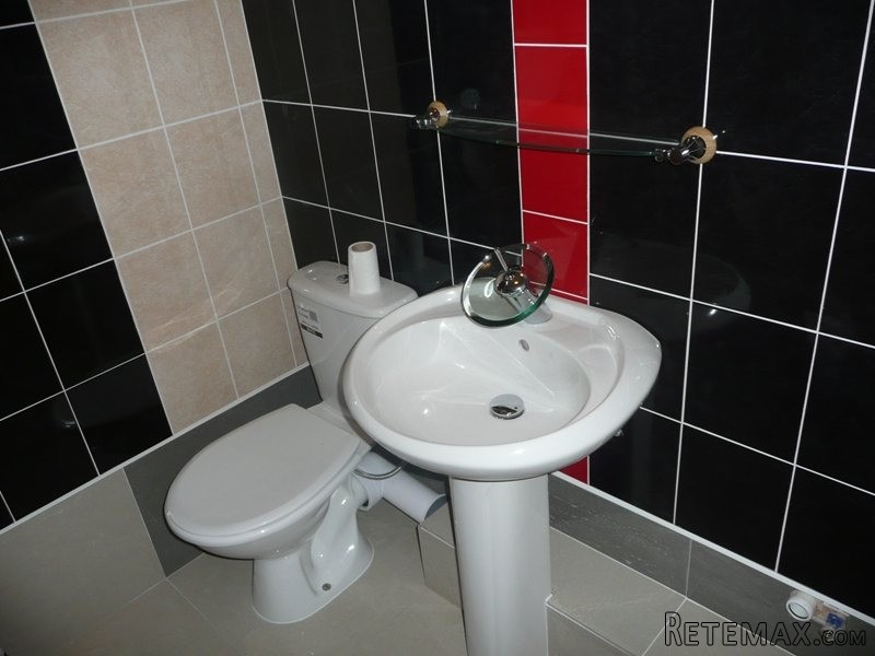 Double room, Zone 3, Leytonstone - 2
