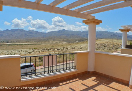 2 (/3) bedroom penthouse apartment -.. - 2