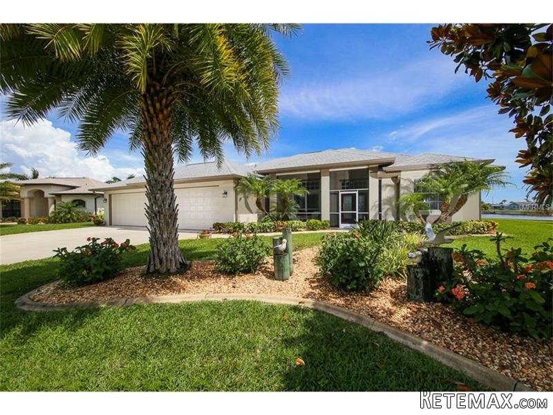 3 bedroom House For Sale: 13433 Blake.. - 2