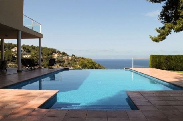 5 Bedroom 4 Bathroom Villa in Javea