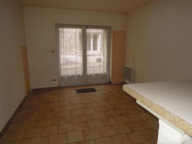 2 bedroom Flat For Sale: 86000 POITIERS - 2