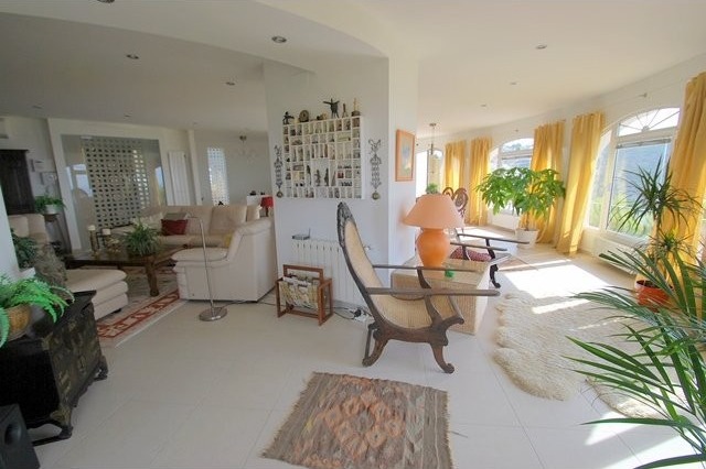 3 Bedroom Villa in Moraira - 2