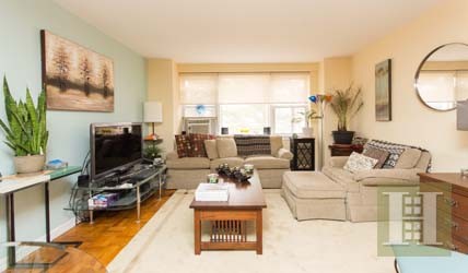 1 bedroom Apartment For Sale: 3135..