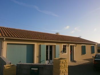 Recently Built (2009) 3 Bedroom House..