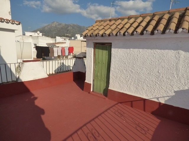 Town House - Nice and spacious family..