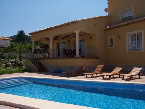 4 Bed 3 Bath Villa Javea 2*
