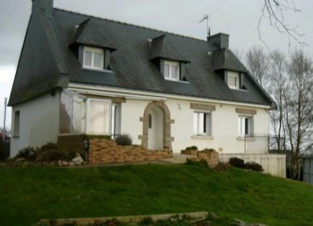 Neo-Breton Family Home