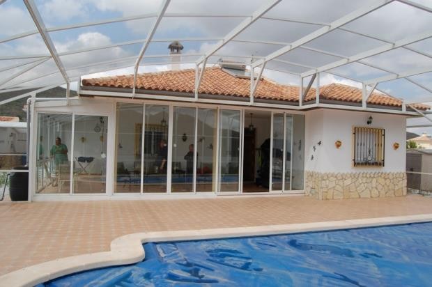 Villa For Sale In Los Higuerales..