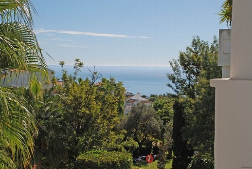 APARTMENT FOR SALE IN MIRAFLORES - 2