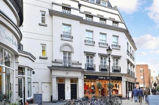 1 Bedroom - Flat - London - For Rent - 2