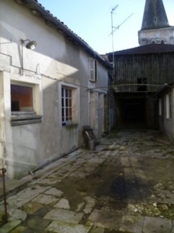 EC0230al Impressive Town House with.. - 2