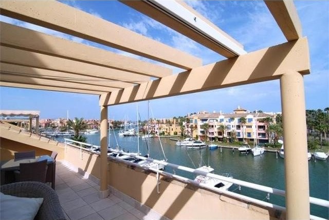 2 bedroom Penthouse For Sale:..