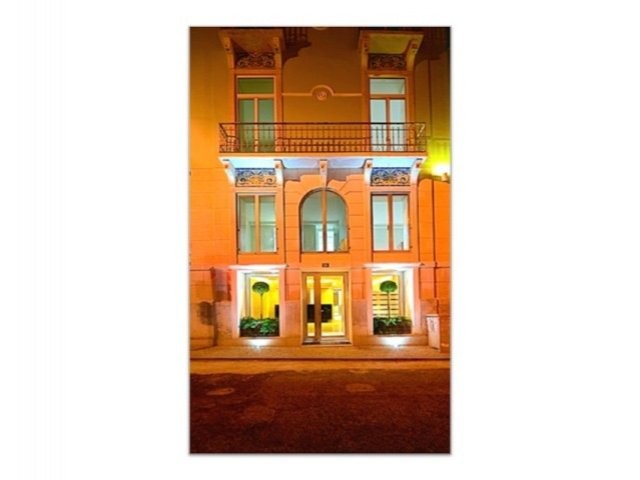2 Bedrooms - Apartment - LISBON - For..