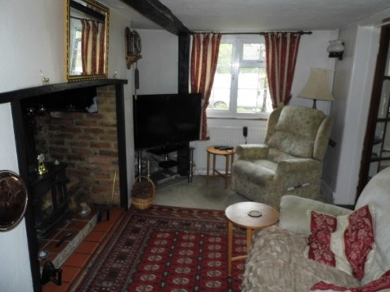 3 bedroom, Semi-detached House house.. - 2