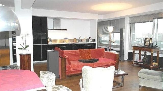 2 bedroom Flat For Sale: 63400..