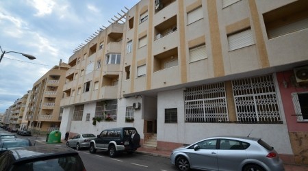 Resale · Apartment · Spain · Costa Bl..