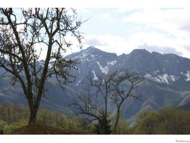 Apartment - For Sale - Garfagnana area..
