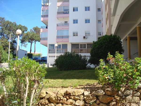 2 Bed Apartment For Sale - Quarteira