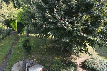 Pretty property with outbuildings and.. - 2