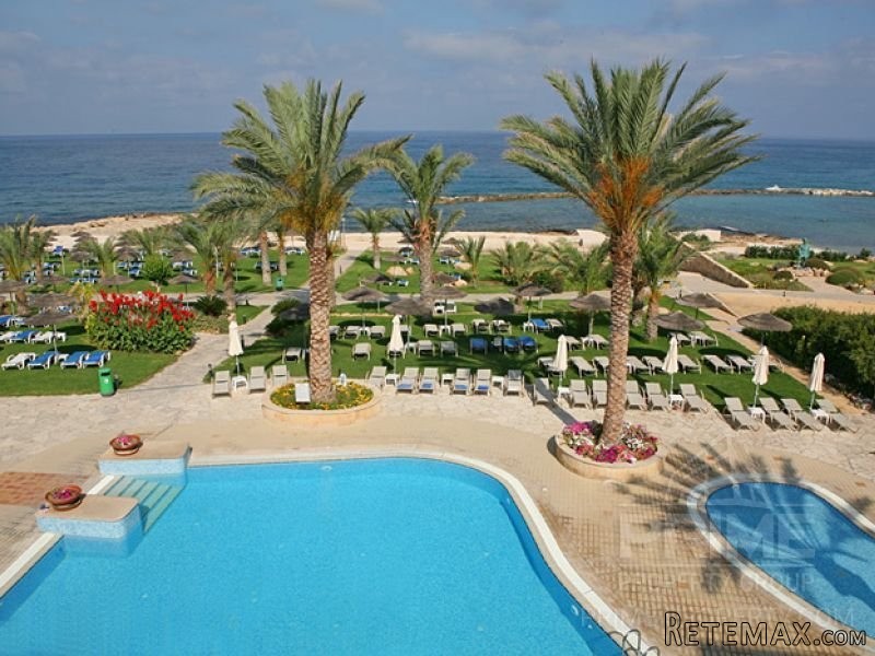 Hotel in Paphos, Cyprus, for Sale, 9028.. - 2