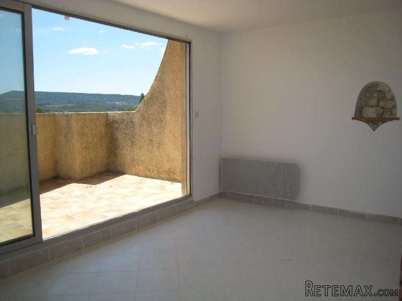2 Bedroom Village Hose With Potential.. - 2
