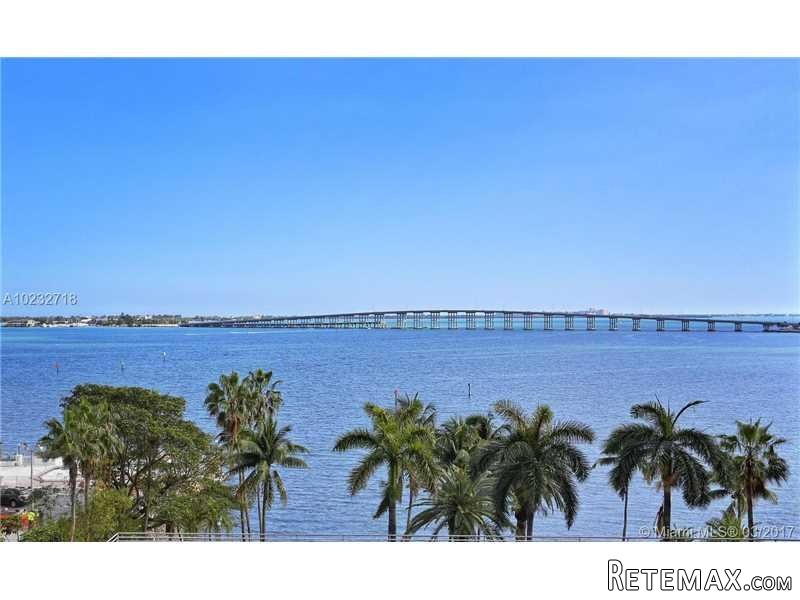 2 bedroom Flat For Sale: 1541 Brickell..