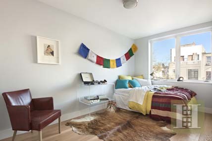 3 bedroom Apartment For Sale: 709.. - 2