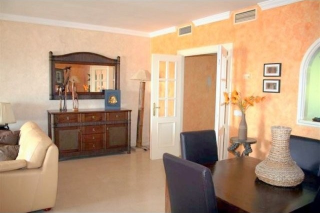 Fully Renovated 3 Bedroom Apartment in..