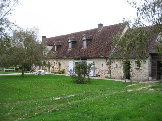 Superb Longere Property