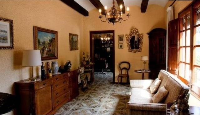 7 bedroom Character For Sale:.. - 2