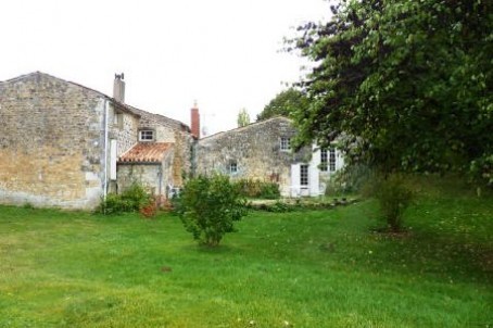 Stone House For Sale St Jean D Angely - 2