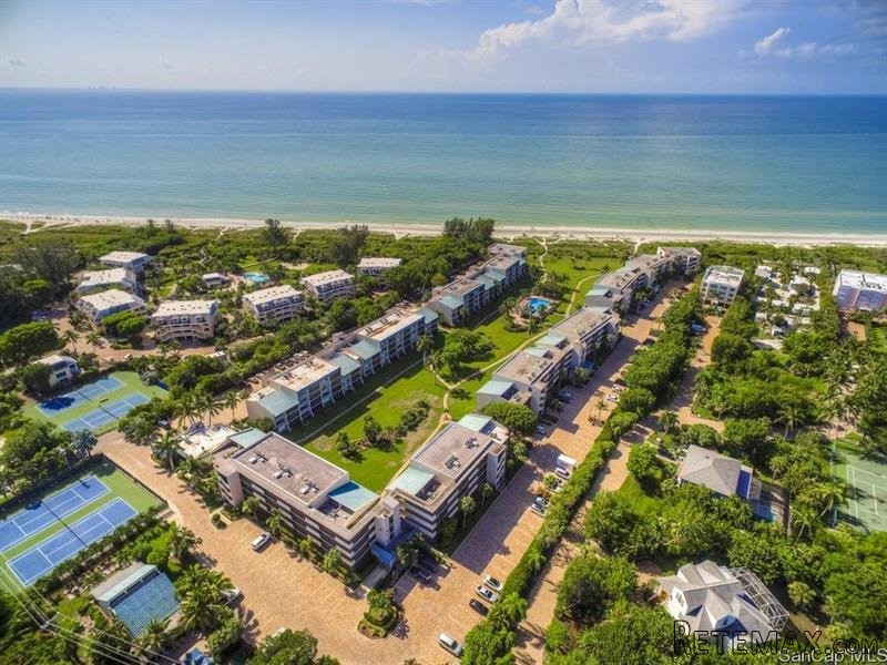 2 bedroom Condominium For Sale:..