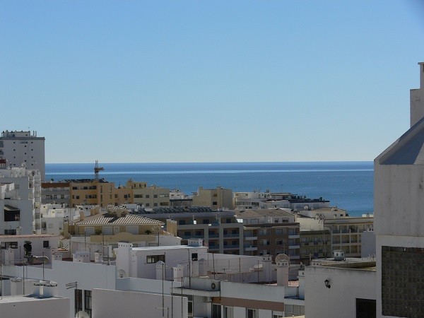 2 Bed Apartment For Sale - Quarteira
